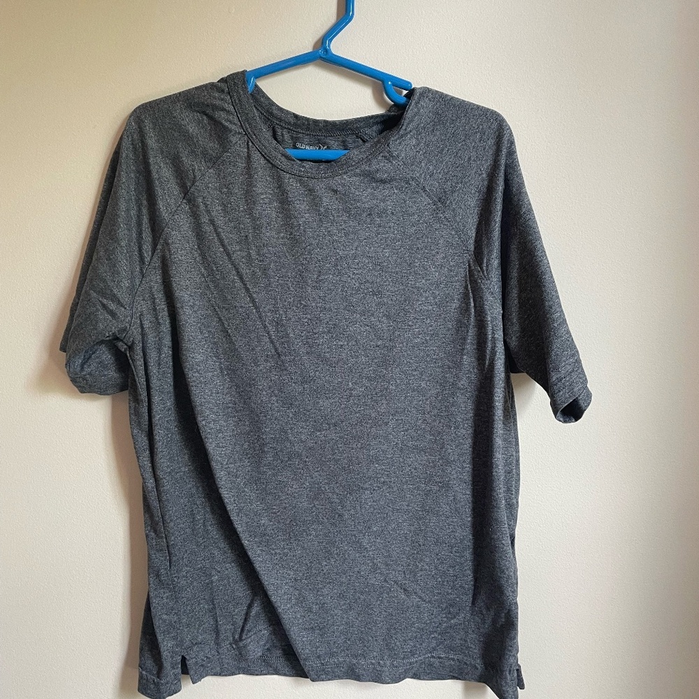 Boys athletic t-shirt M (8)